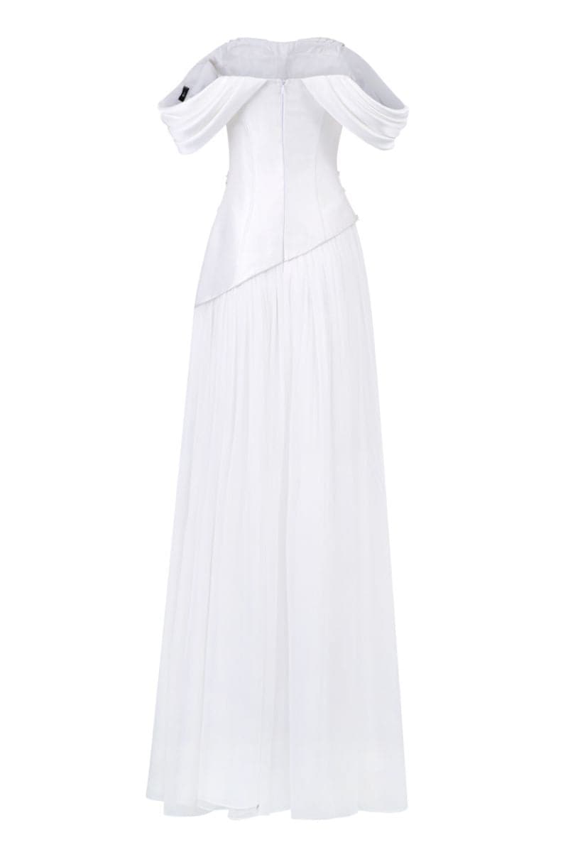 21Six CULT MIA X Helena taffeta pleated gown, elegant evening dress with structured pleats and a flowing silhouette.
