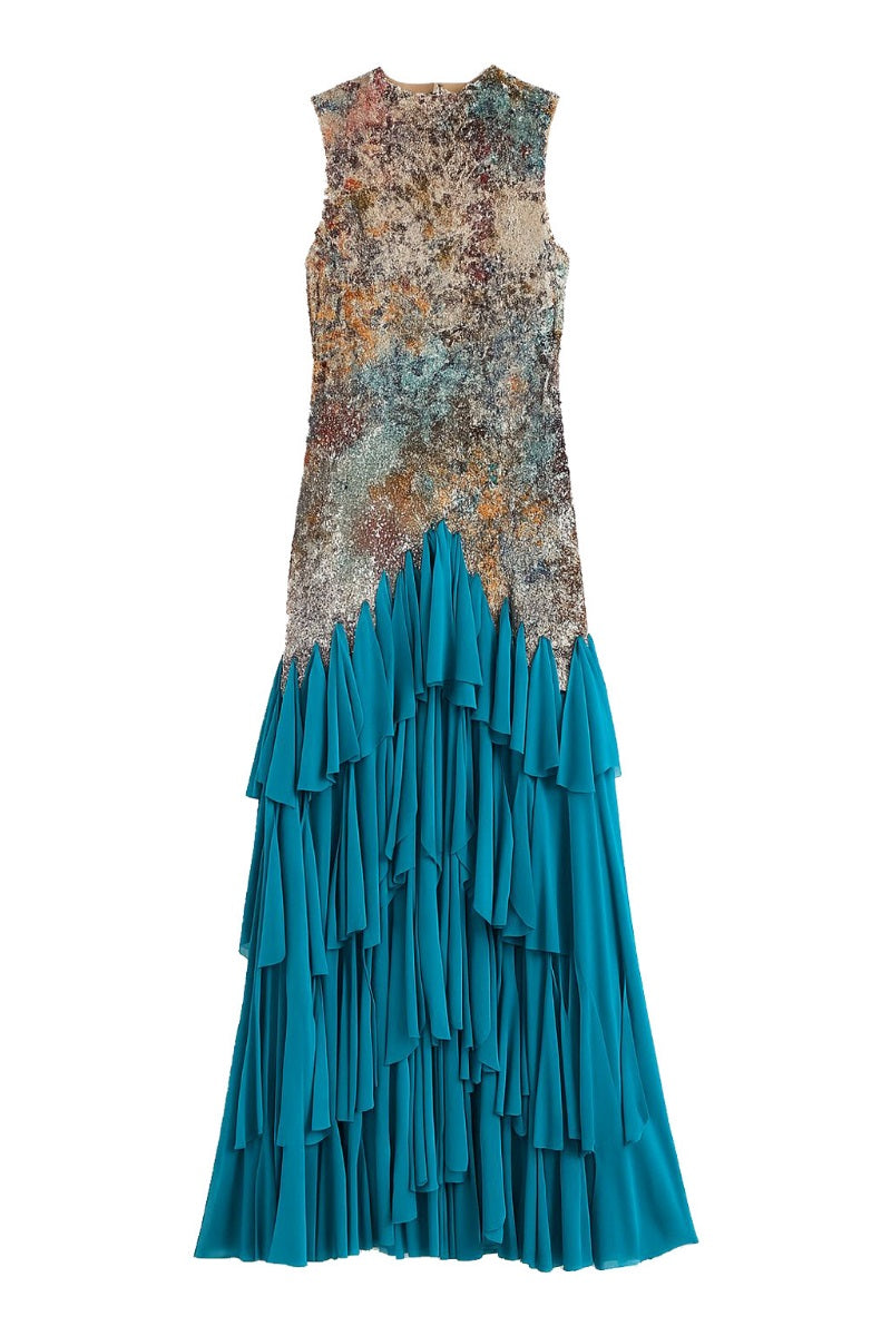 Kontenta Marina Party Dress in Netuno Blue, elegant maxi dress with flowing fabric and stylish neckline for special occasions.