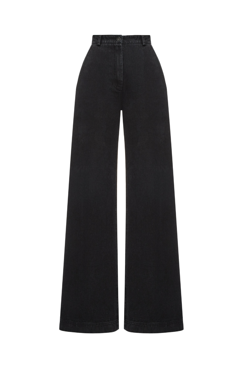 Black wide-leg jeans by ELENAREVA, showing the relaxed fit and high-waisted style on a model.
