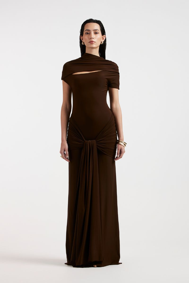 ZELIE BROWN JERSEY MAXI DRESS - CULT MIA