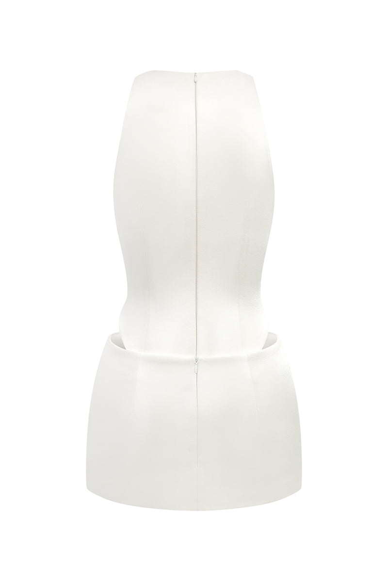 White Ivy Tulle Top and Hazel Silk Taffeta Skirt co-ords by 21Six, featuring tulle fabric and elegant silk taffeta in a stylish outfit