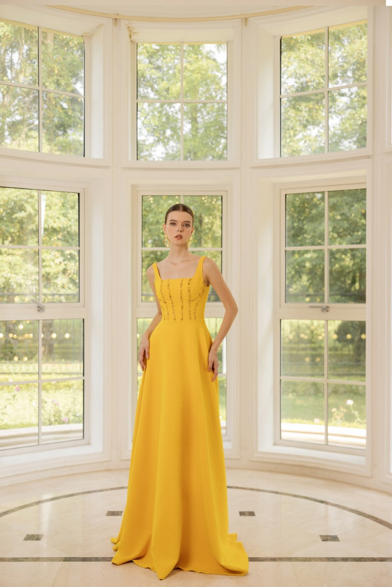 SOPHIE CREPE GOWN - CULT MIA