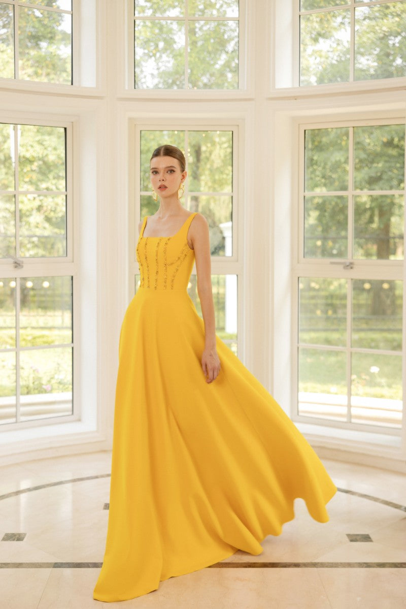 SOPHIE CREPE GOWN - CULT MIA