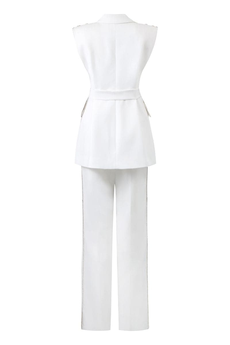 ALIVIA WHITE TEXTURE SLEEVELESS BLAZER AND PANTS SET | 21Six | CULT MIA