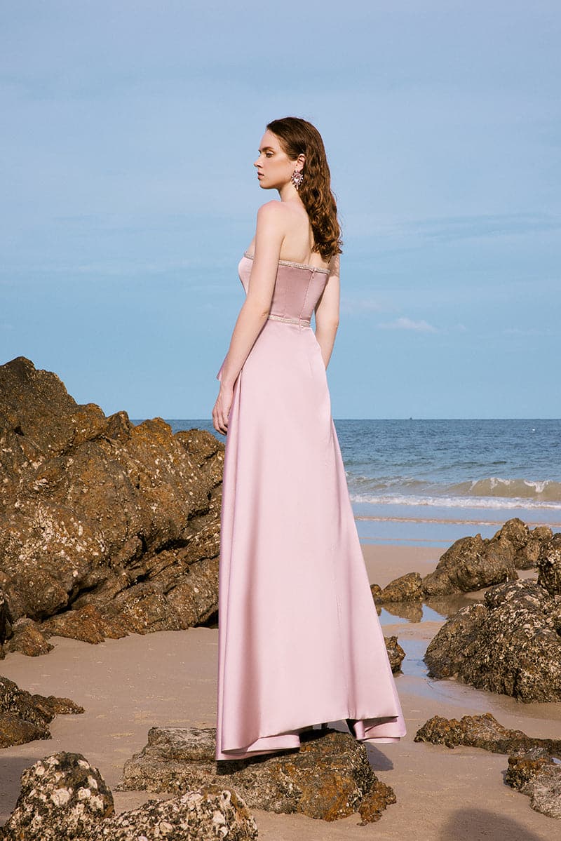 ELIZABETH SILK SATIN MIXED CRYSTAL LACE DRESS | 21Six | CULT MIA