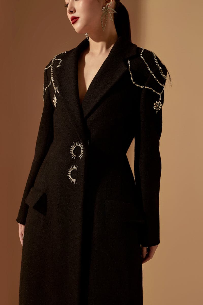 EVELYN BLACK FELT CRYSTAL OVERCOAT | 21Six | CULT MIA