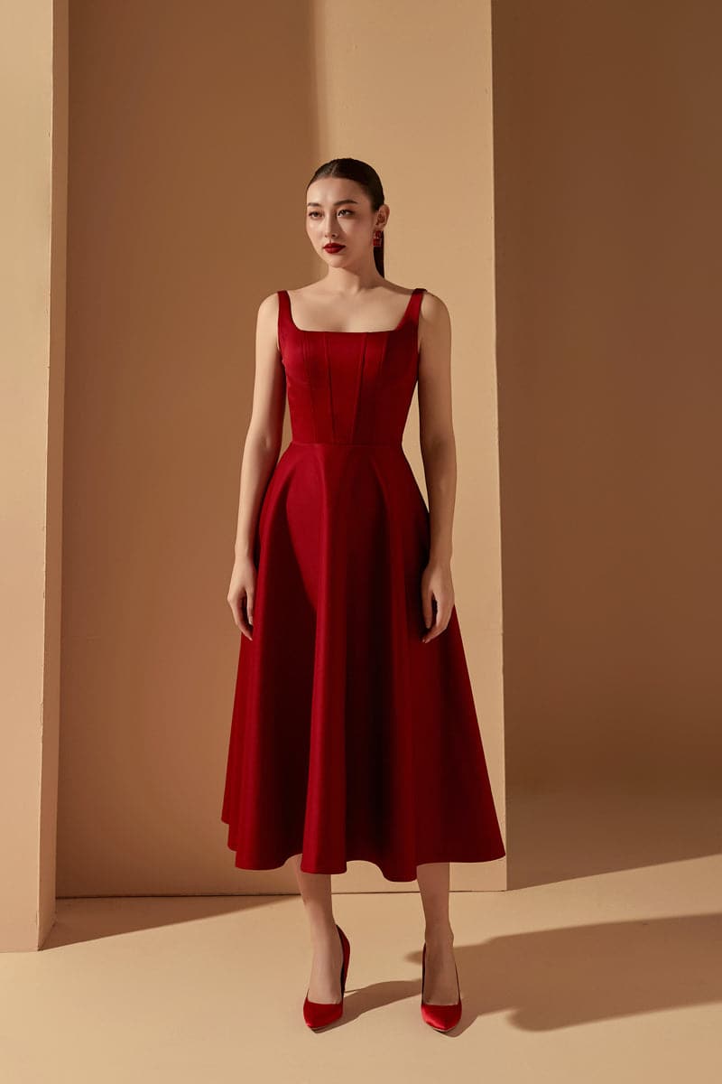 LILIANA RED TAFFETA U-LINE DRESS | CULT MIA | 21Six LILIANA RED TAFFETA U-LINE DRESS | CULT MIA | 21Six