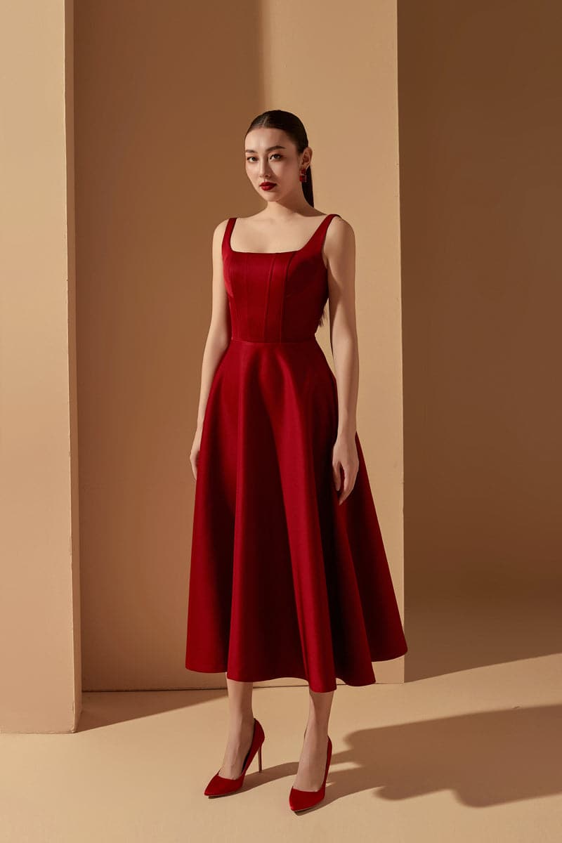 LILIANA RED TAFFETA U-LINE DRESS | CULT MIA | 21Six LILIANA RED TAFFETA U-LINE DRESS | CULT MIA | 21Six