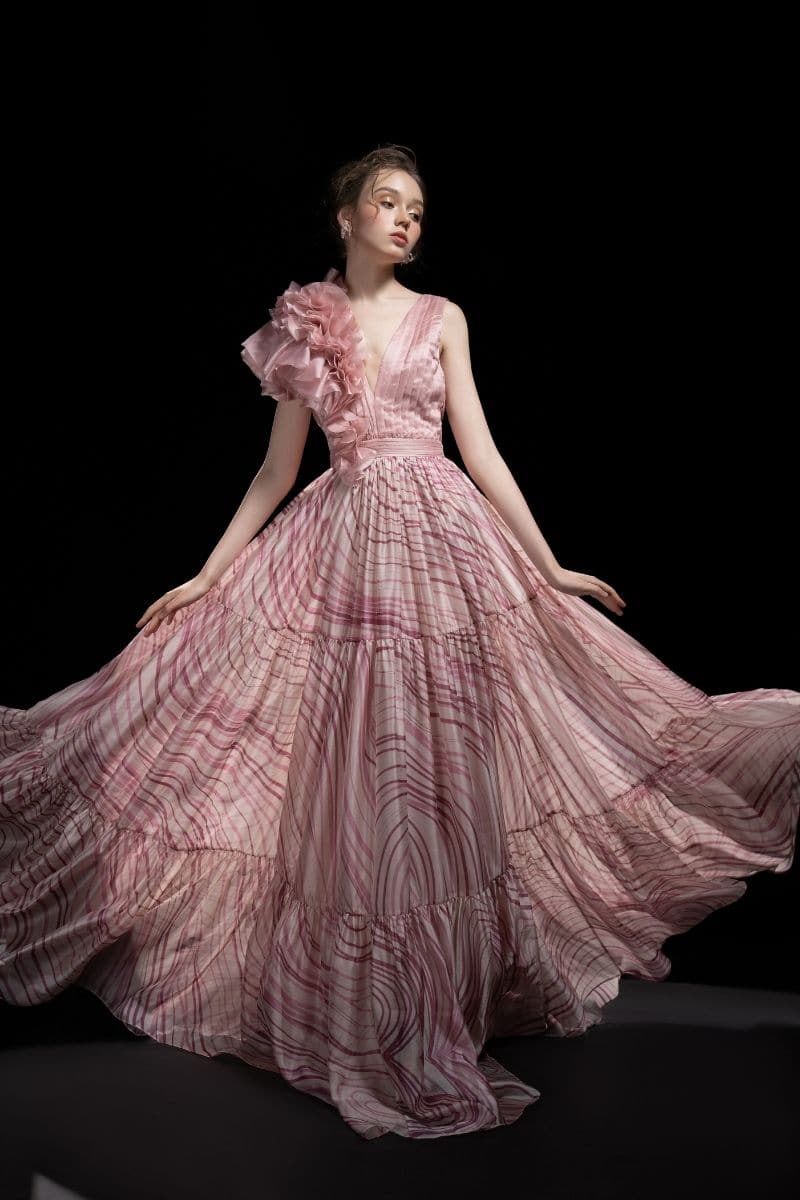 PINK TRICIA SHINY SILK WAVE MAXI DRESS | 21Six | CULT MIA