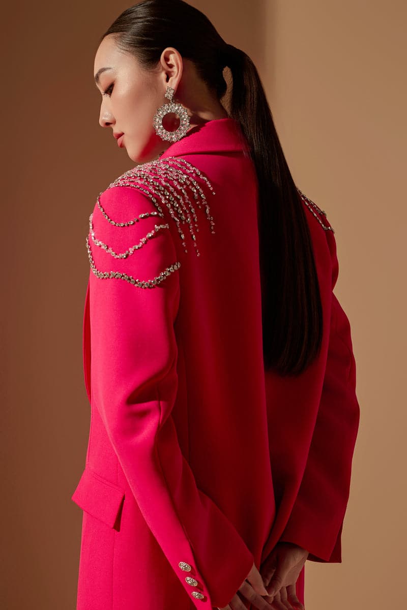 STEPHANIE PINK TEXTURE STRAIGHT CRYSTAL BLAZER SET | 21Six | CULT MIA