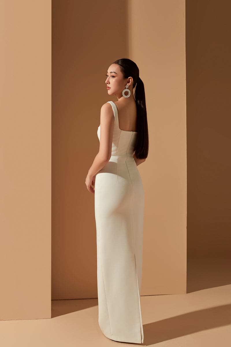 WHITE JENSEN CRYSTAL BODYCON DRESS | 21Six | CULT MIA