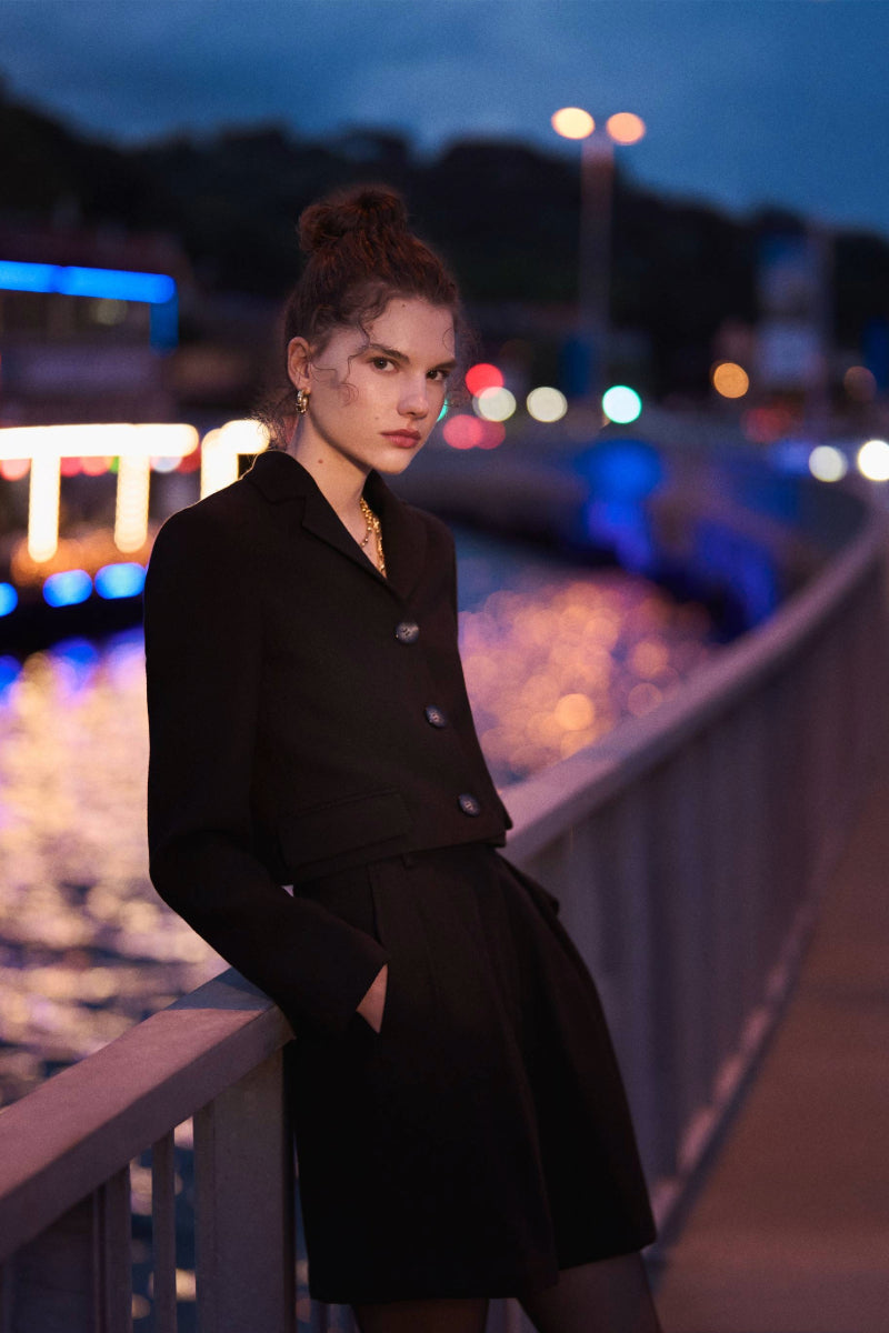 TARA BLACK WOOL CROP JACKET - CULT MIA
