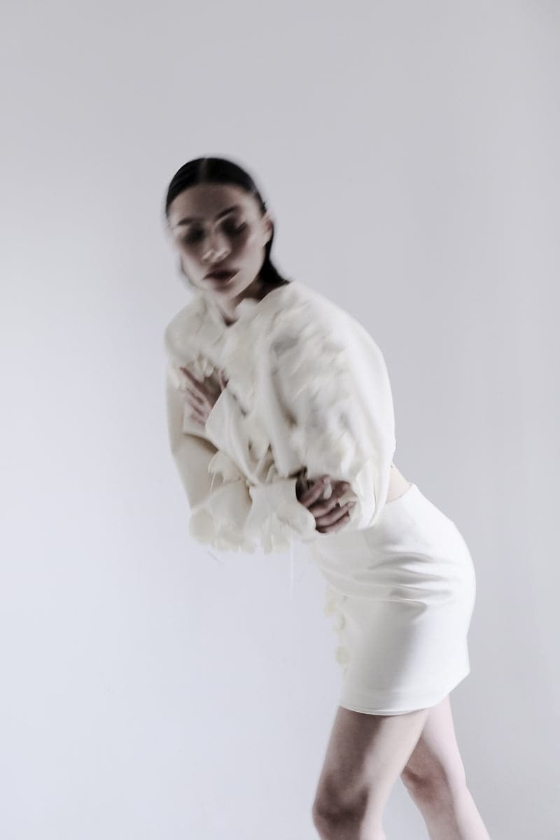Blikvanger Milky Floral Bolero jacket with delicate floral design and lightweight fabric, perfect for layering and elegant style.