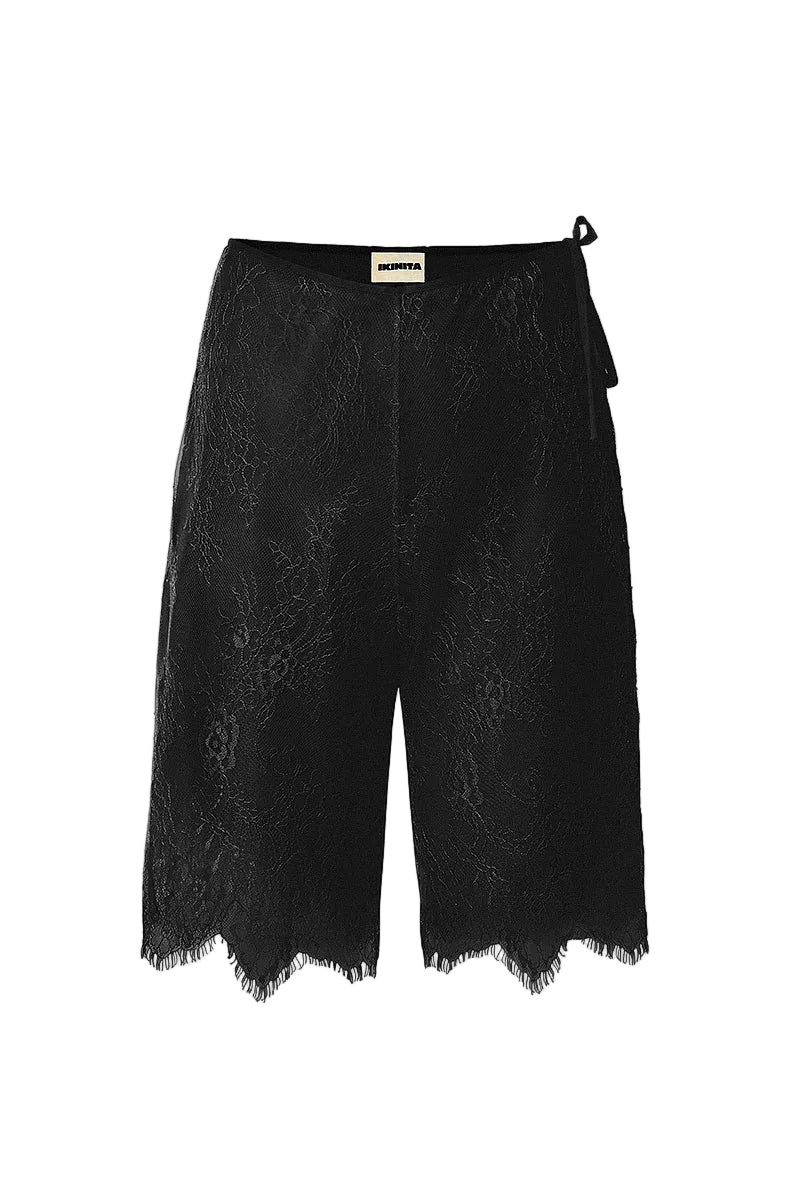 LAURA SHORTS IN BLACK