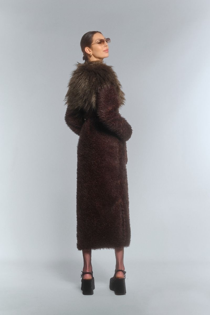 FAUX FUR MAXI COAT WITH FLARED SLEEVES IN BROWN - CULT MIA