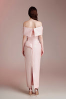 Do Long ELYSIAN MUSE pink gown, elegant floor-length dress with flowing fabric and delicate details, perfect for formal occasions.