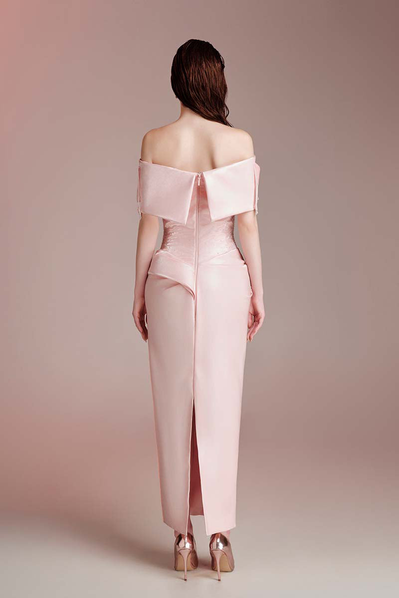 Do Long ELYSIAN MUSE pink gown, elegant floor-length dress with flowing fabric and delicate details, perfect for formal occasions.