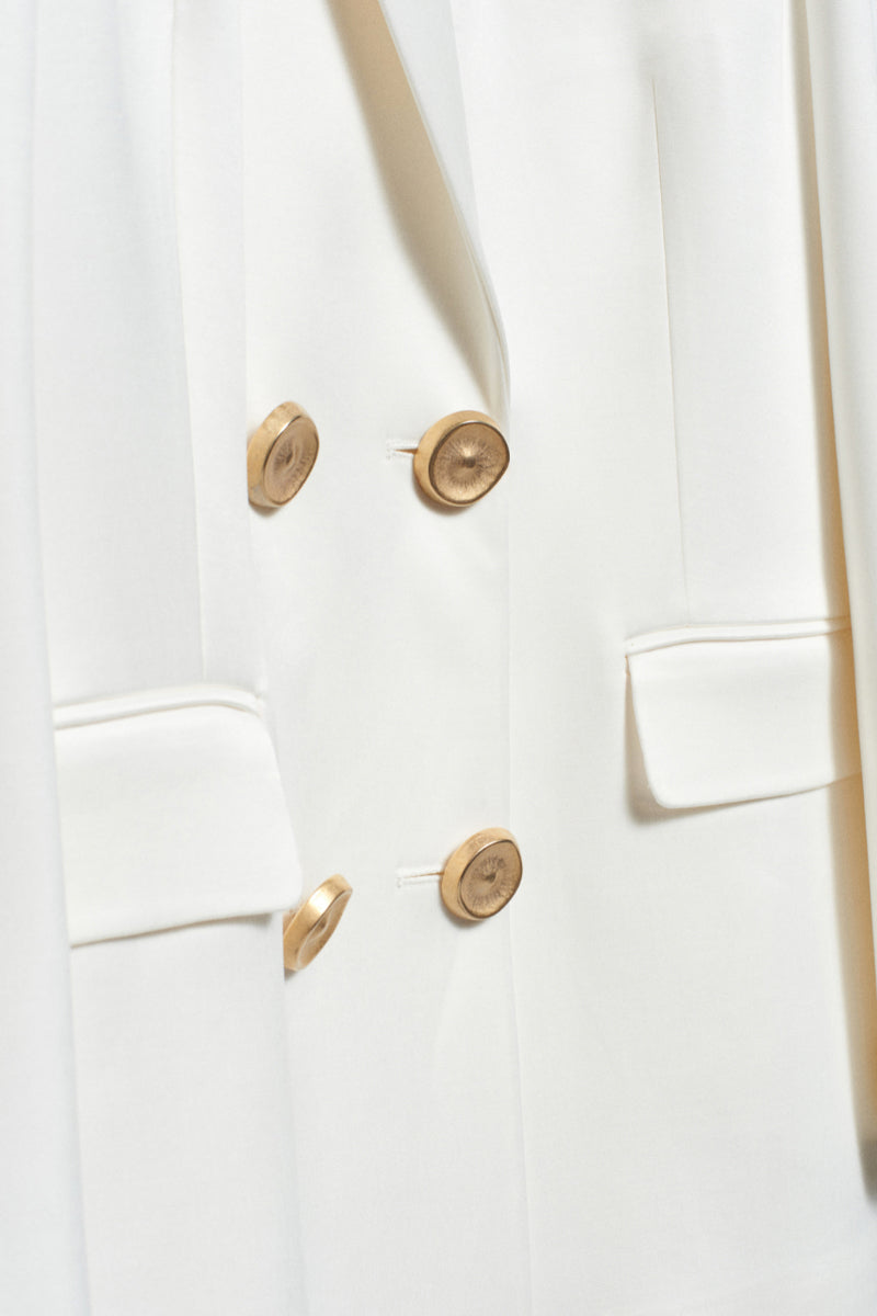 Ecru vegan silk blazer by Acaria Studio, tailored jacket with a sleek fit and minimalist design, perfect for stylish outfits.