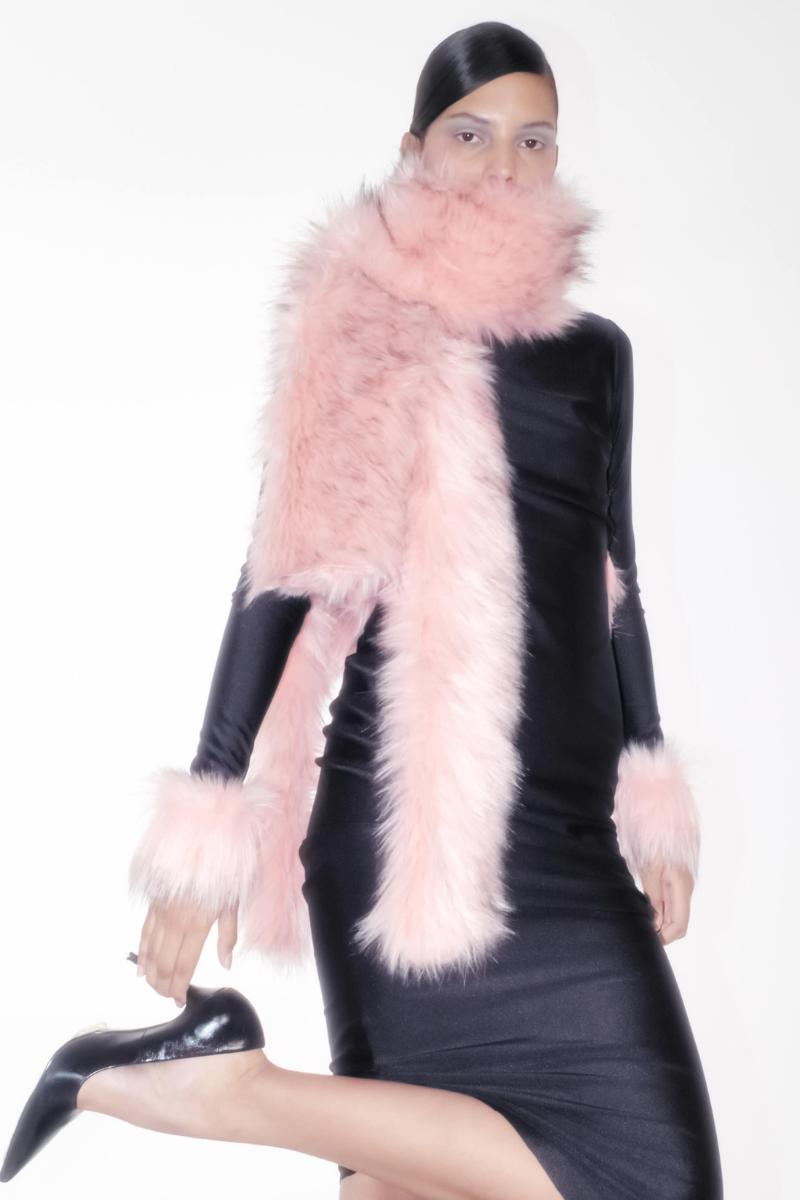 JERSEY BACKLESS MIDI DRESS WITH FAUX FUR TRIMMINGS JERSEY BACKLESS MIDI DRESS WITH FAUX FUR TRIMMINGS