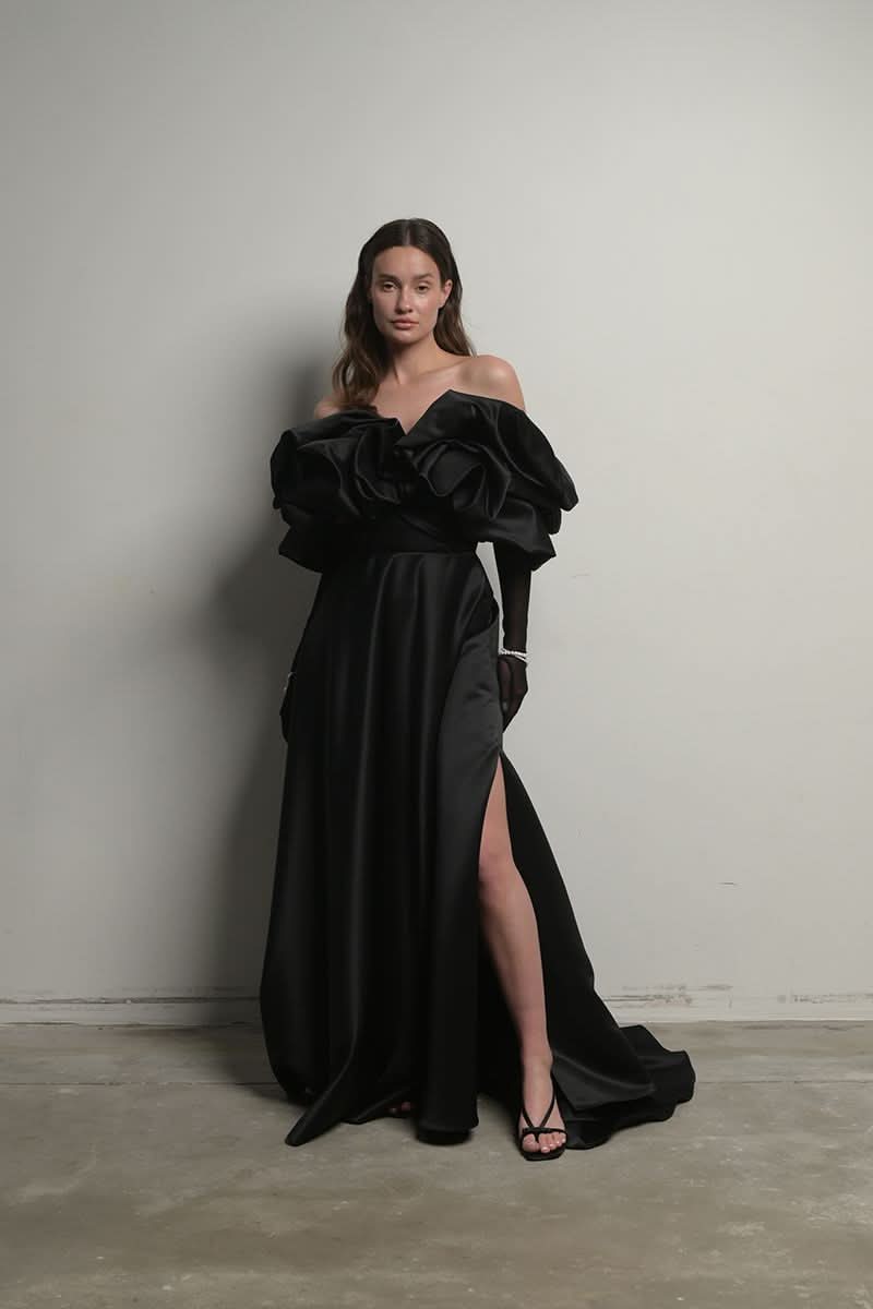 BLACK CORSET DRESS GOWN WITH MERINGUE FLOUNCES - CULT MIA