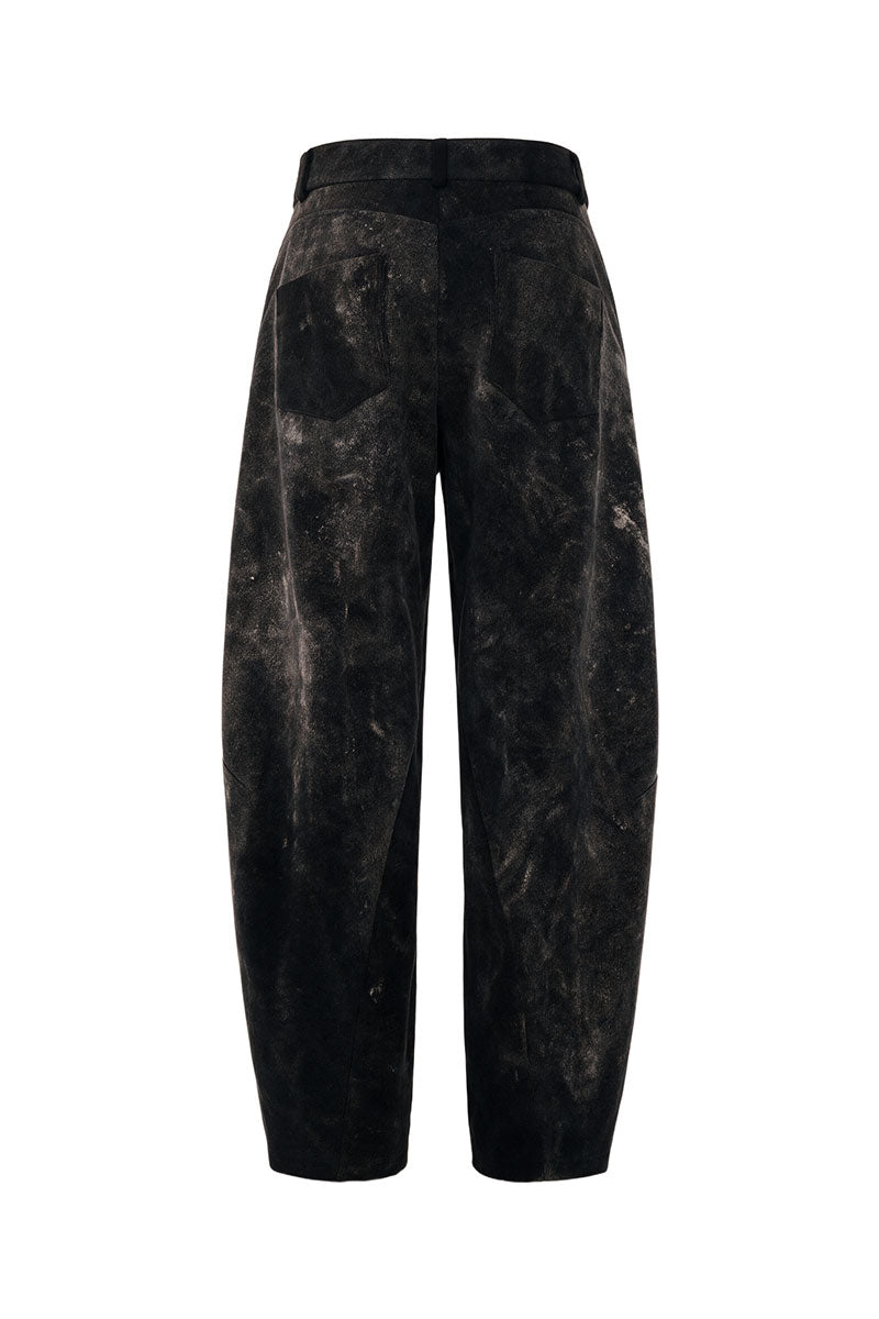 Elenareva black barrel-leg jeans with a high waist and relaxed fit, shown on a model against a plain background.