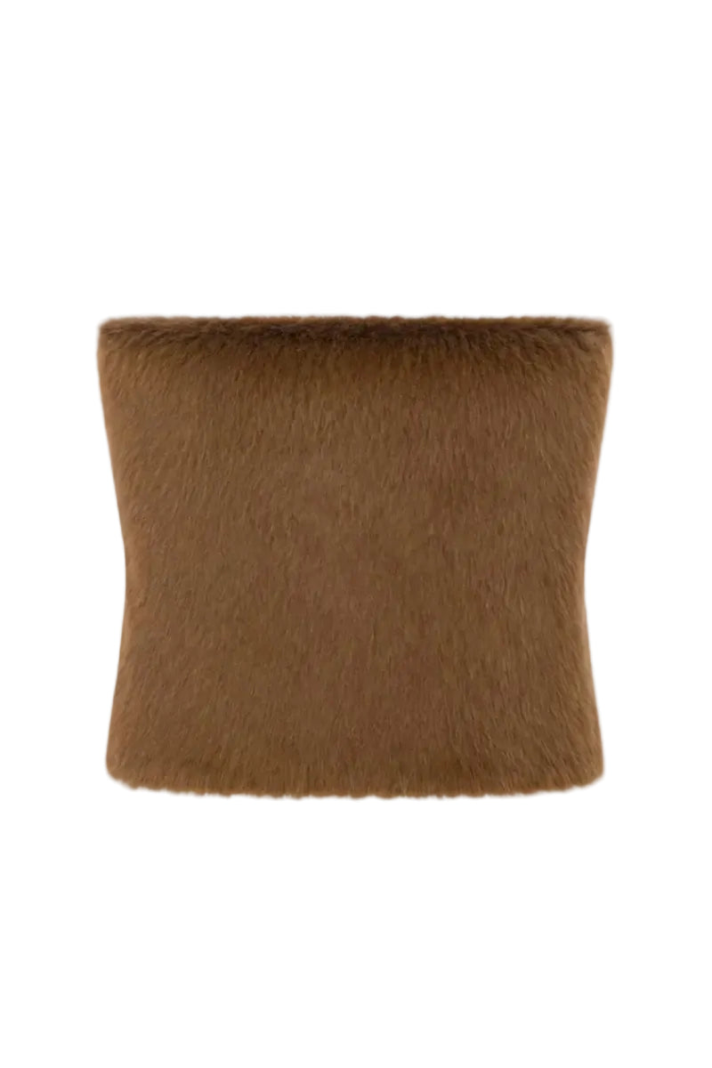 ELENAREVA faux fur corset top with plush texture, form-fitting design, and stylish look, perfect for fashionable winter outfits.