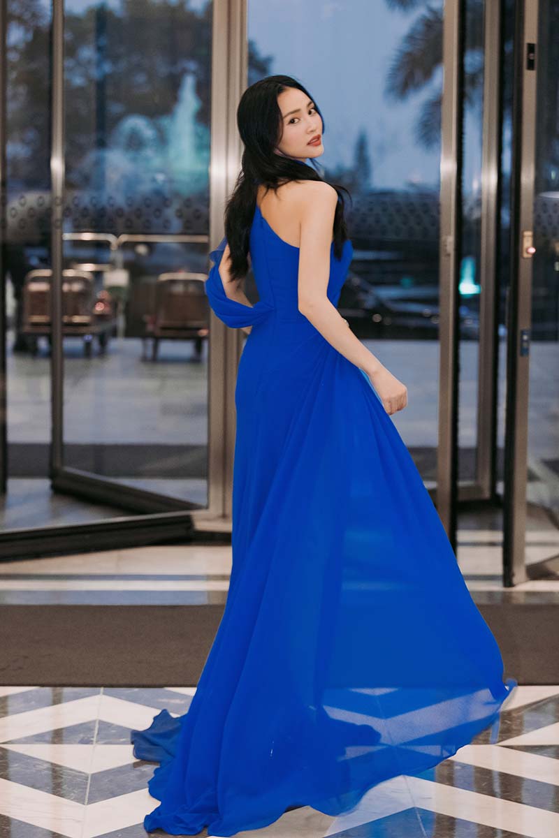 Do Long NAVY BLUE OFF SHOULDER EVENING GOWN