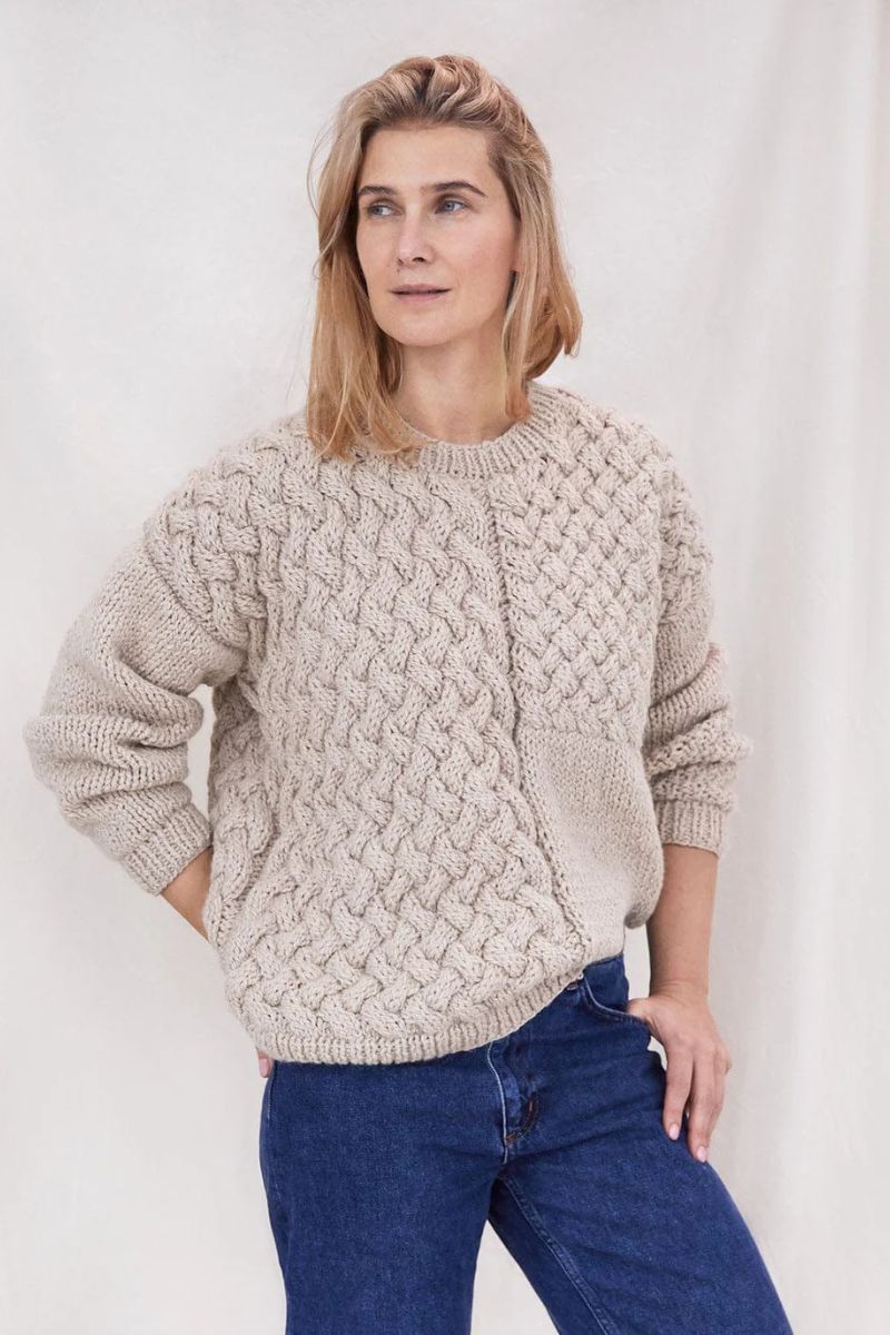HEARTBREAKER SWEATER IN BEIGE - CULT MIA