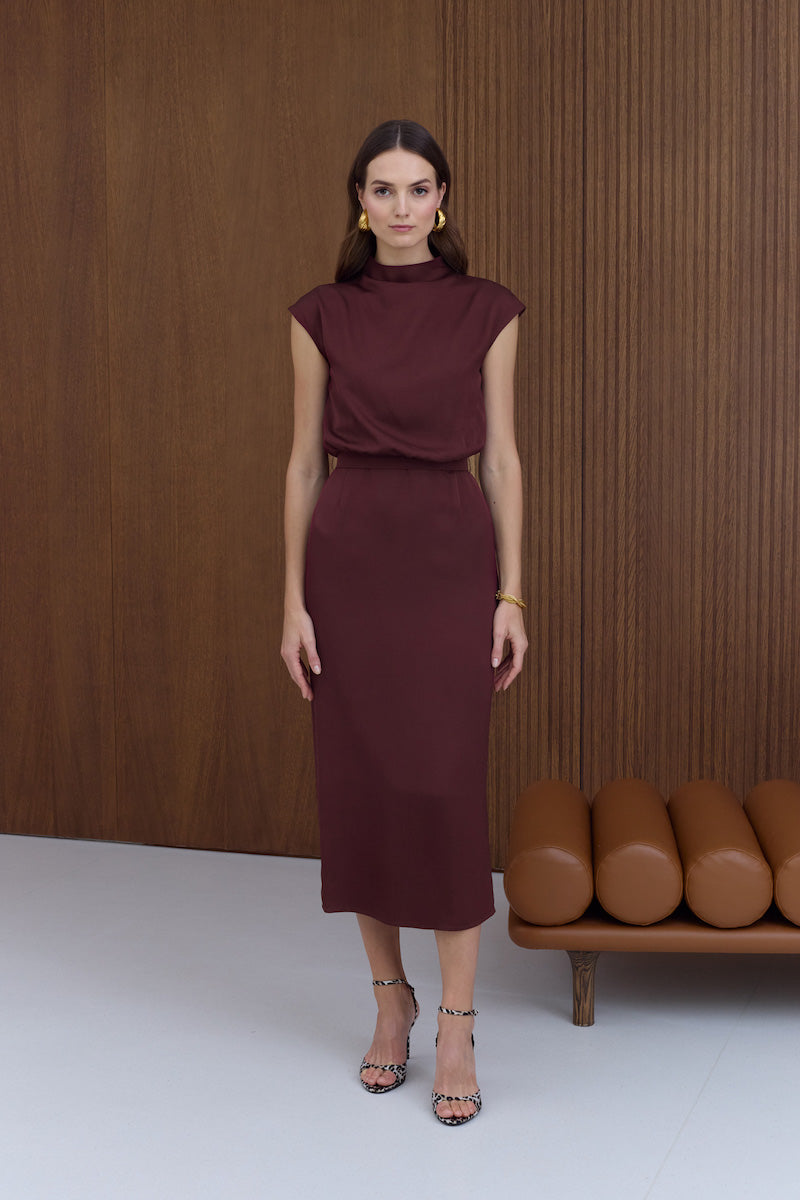 TESSA SHORT KIMONO SLEEVES ELEGANT MIDI DRESS IN WINE-RED