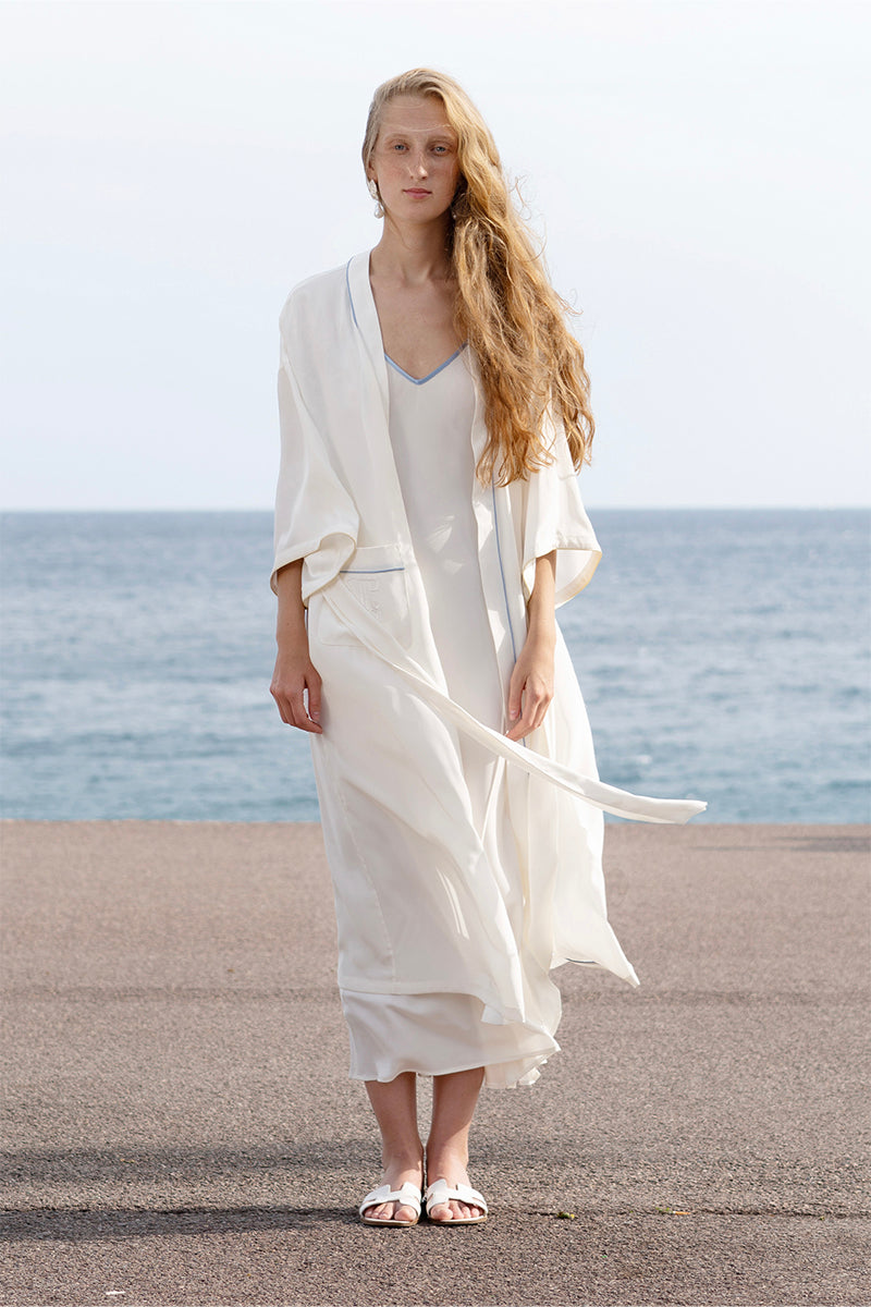 GLOSS OF WATER HYDRASILK WHITE ROBE - CULT MIA