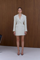 UNDRESS Petra Creamy Tweed Mini Blazer Dress, stylish short dress with a tailored fit in creamy tweed fabric.