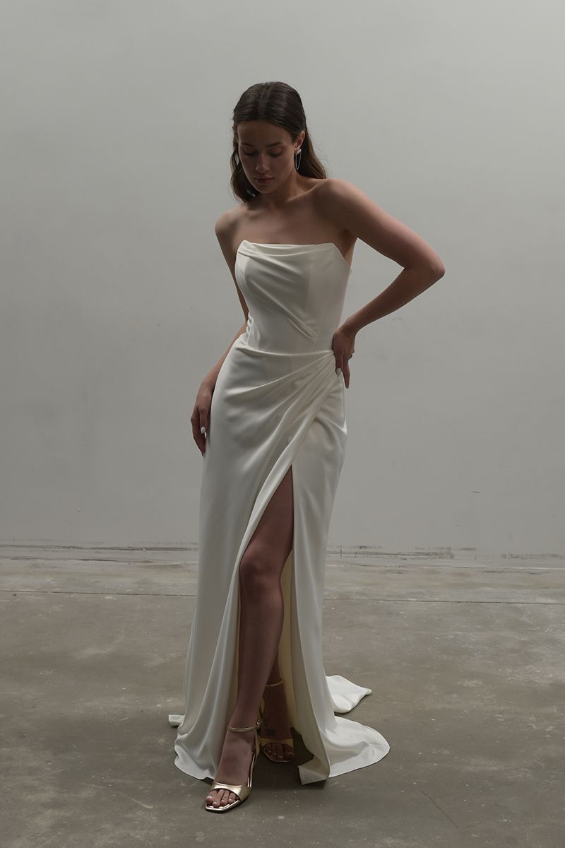OFF-WHITE MINIMALISTIC DRAPED CORSET GOWN - CULT MIA