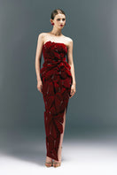 HAPPY CLOTHING CULT MIA X strapless burgundy velvet gown with a fitted silhouette, elegant and luxurious for formal occasions.