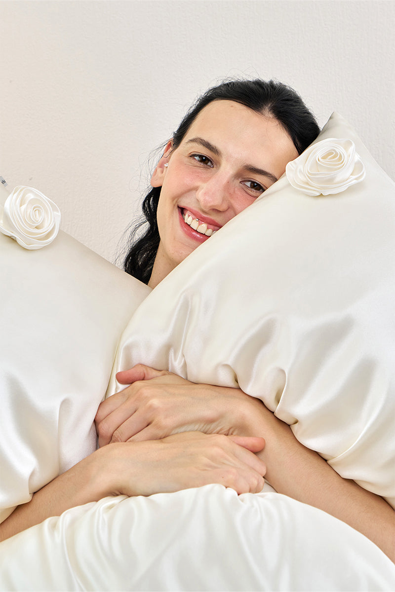 TUSCAN ROSE SILK PILLOWCASE IN WHITE - CULT MIA