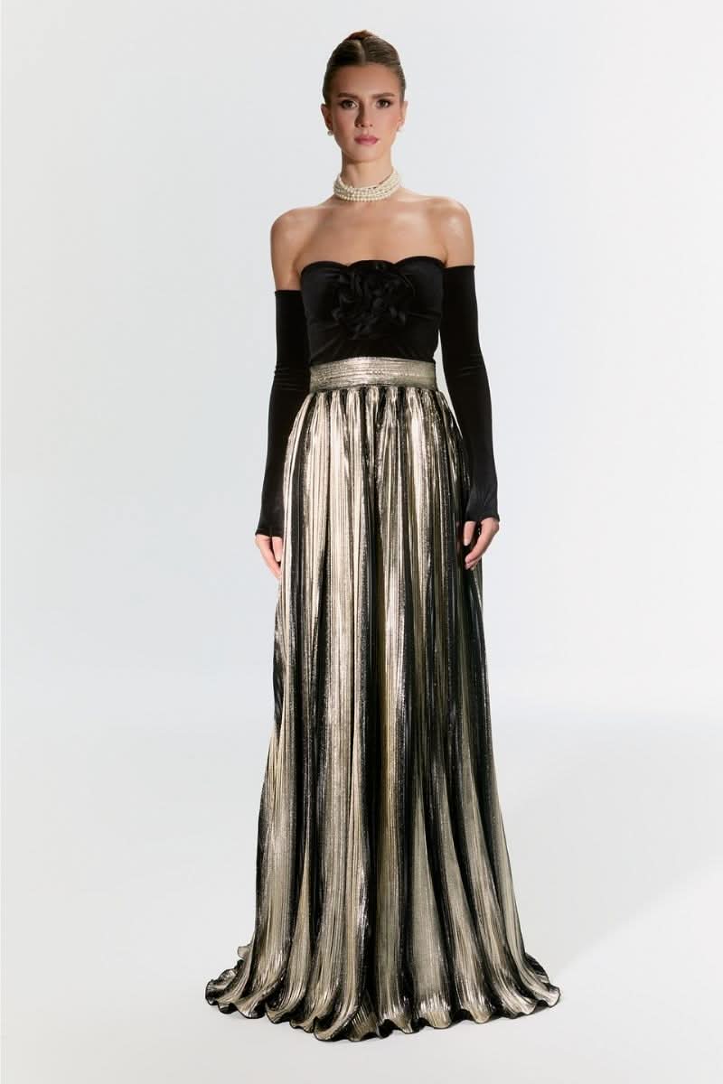 Nur Karaata CULT MIA X NUR KARAATA Addington gown, elegant long gown with intricate embroidery, displayed on a mannequin.