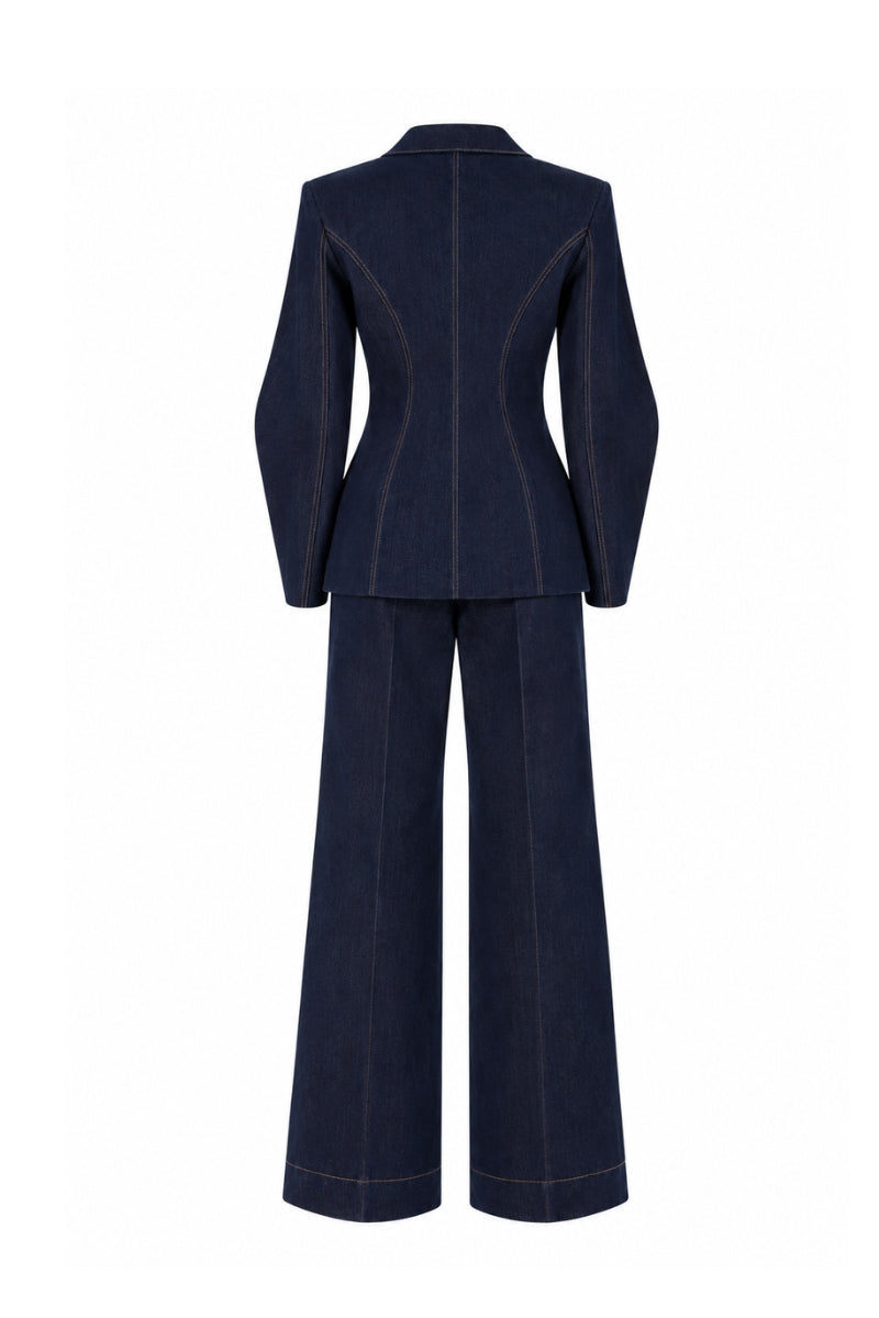 Lili Blanc AXIS trousers in stylish pants, showcasing a tailored fit and modern design, perfect for casual or smart outfits.