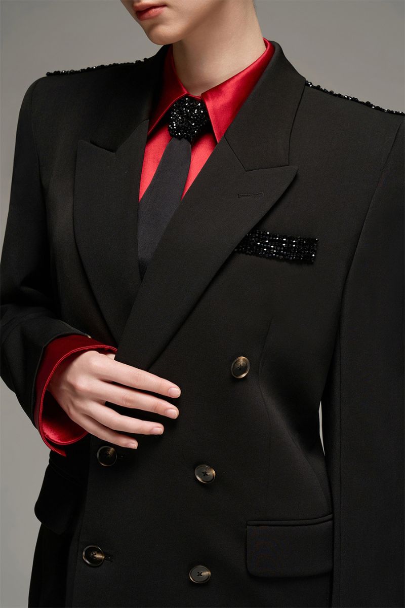 Black oversized double-breasted blazer by I.H.F Studio, featuring a tailored fit and classic lapel design.