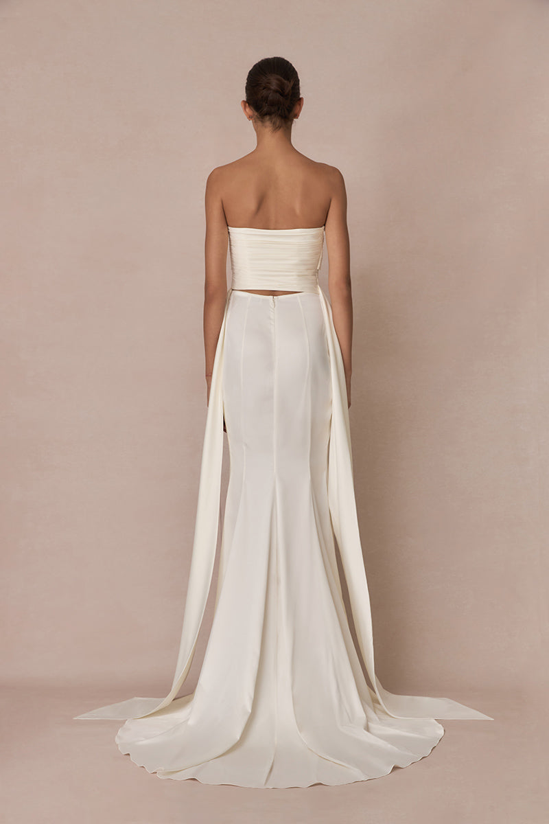 White 3-carat bustier top by Stolen Stores, featuring a fitted design and stylish neckline, perfect for fashionable outfits.
