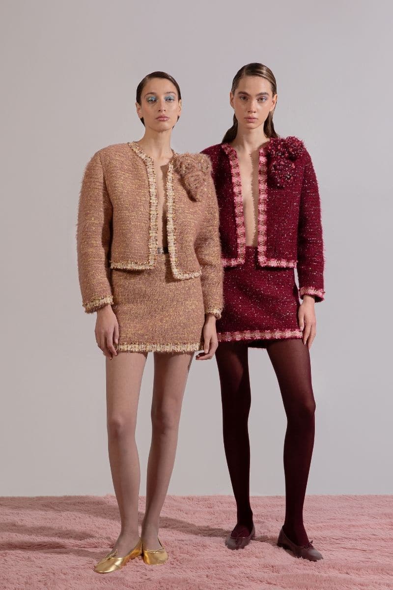 Lalo Rozany beige knitted jacket, stylish and cozy, displayed on a hanger with detailed knit pattern and casual fit.
