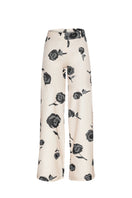 Black Rosseta pants by Estefania, stylish and comfortable women’s pants with a tailored fit and sleek design.