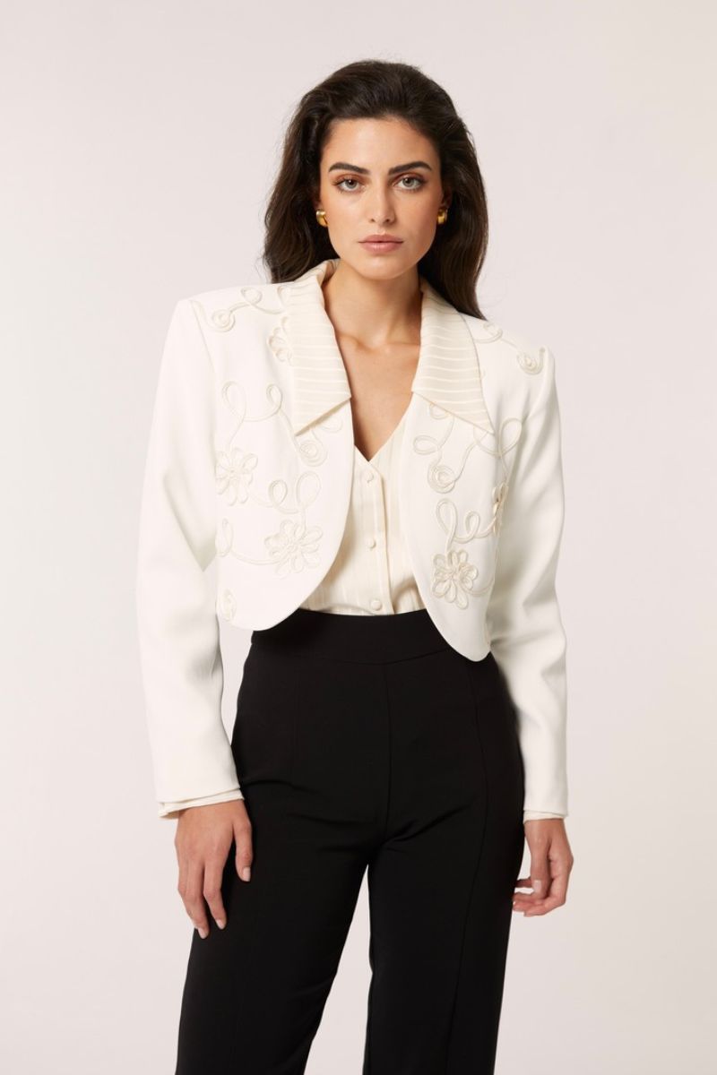 MARIA JACKET IN WHITE - CULT MIA