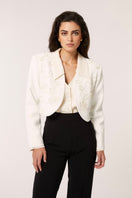 Señorita Maria blazer in white, tailored blazer with lapels and long sleeves, stylish office or casual wear.