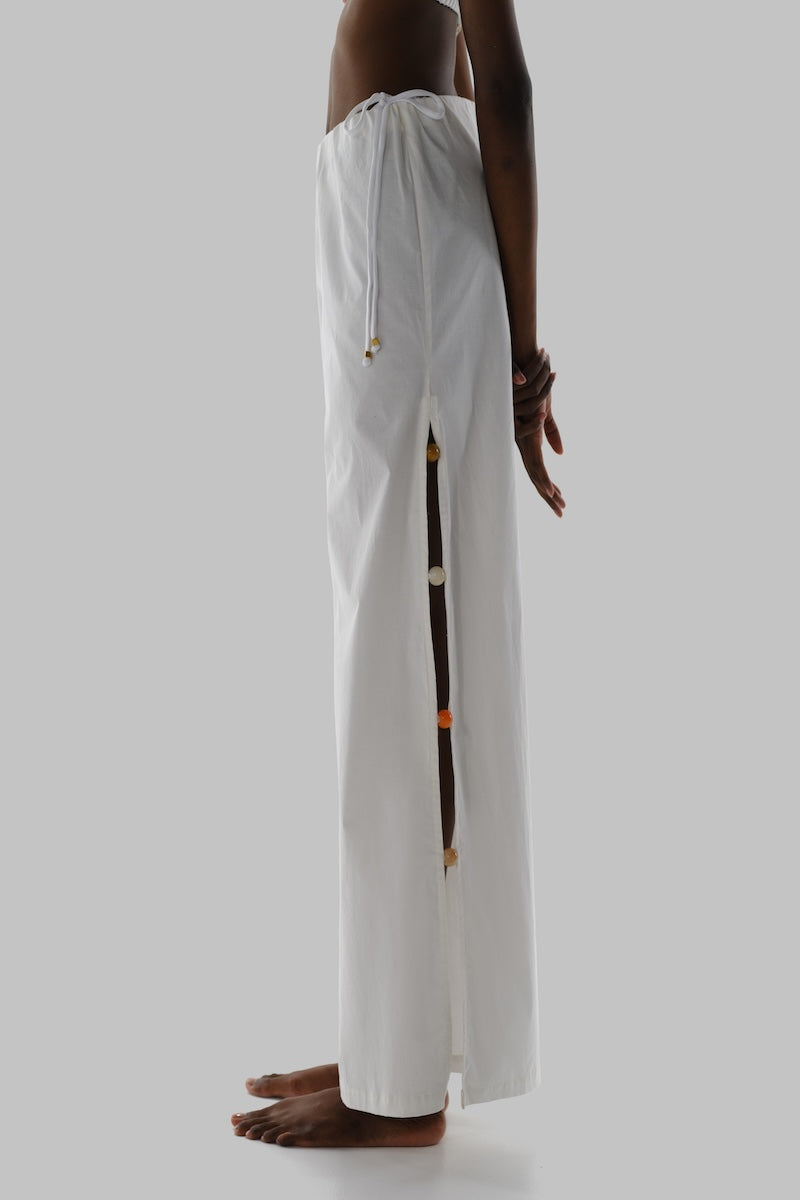 Baobab WAYRA pants in a relaxed fit, featuring a stylish design with comfortable fabric and modern silhouette.