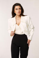 Señorita white blazer jacket named Maria with tailored fit and lapel collar, stylish outerwear for women.