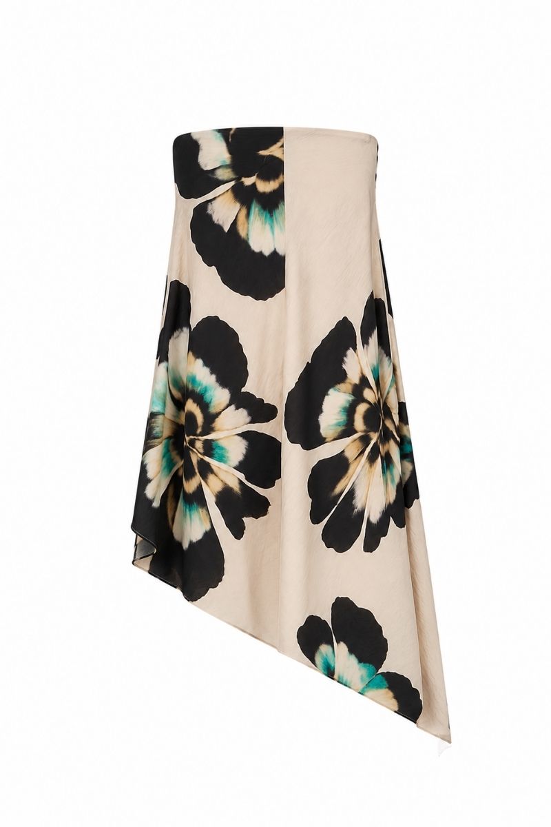 SISTERS Lumi top in sandstone beige, stylish sleeveless blouse with a relaxed fit and soft fabric, displayed on a hanger.