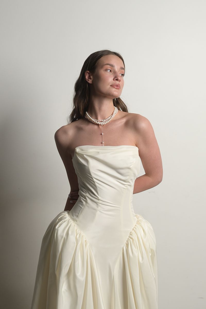 IVORY PRINCESS TAFFETA DROP WAIST GOWN - CULT MIA