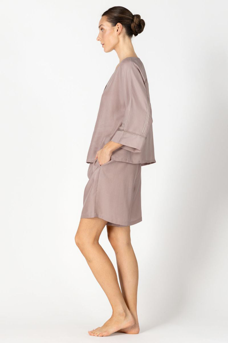 NK IMODE KACEY CITY shirt top in freckle print, loungewear with relaxed fit and casual style, featuring a comfortable fabric.