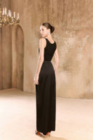 Arti Apparel Laurent maxi skirt in flowing fabric with a high waist and elegant design, displayed on a mannequin.