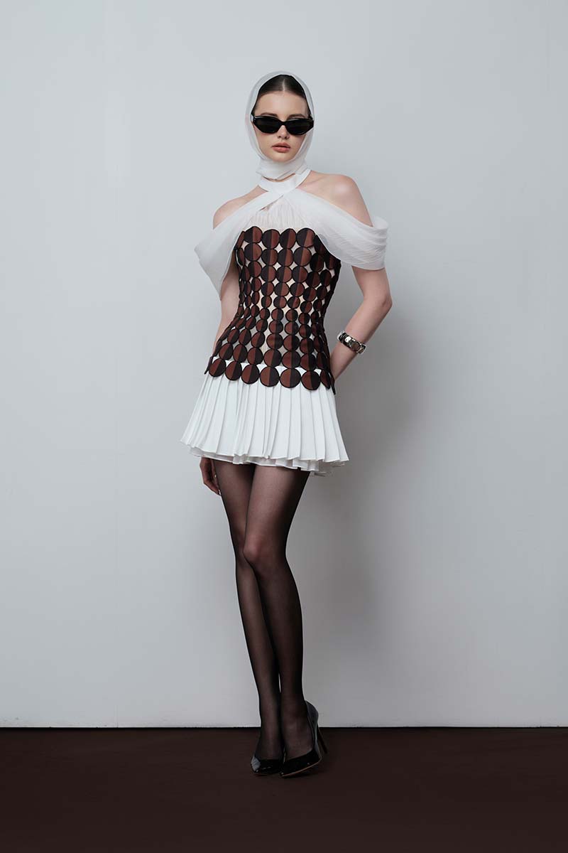 Do Long Moonlit Veil Mini Dress in black, sleeveless with delicate lace details, fitted silhouette, and V-neck design.