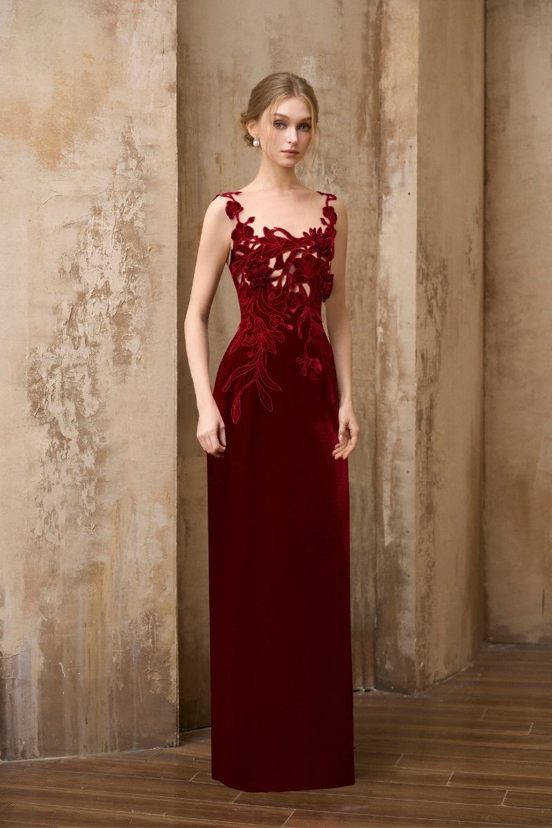 THE CRIMSON VELVET ROSE